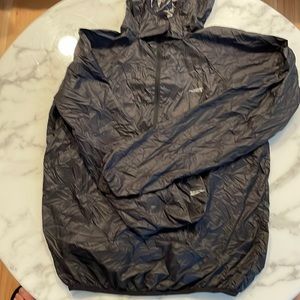 NWOT ALTRA hooded packable trail running jacket